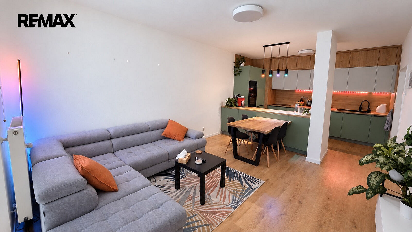 Pronájem bytu 3+kk 72 m² – fotografie 3