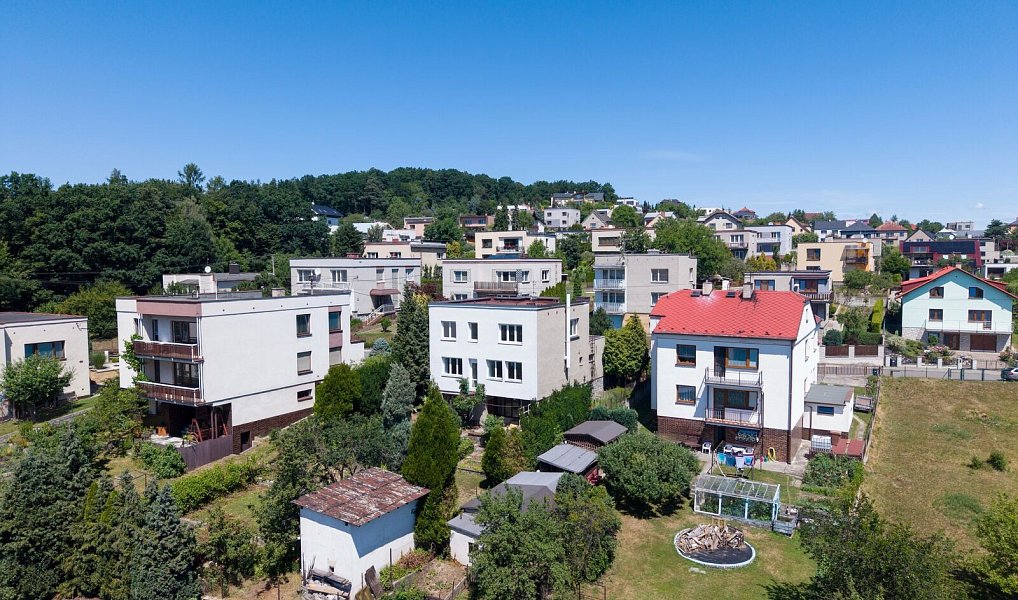 Prodej domu 223 m² s pozemkem 662 m², Dolní Lhota – náhled fotky 2