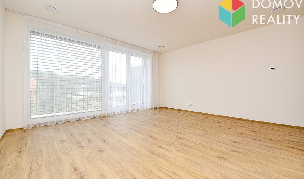 Pronájem bytu 1+kk 48 m², Beroun – náhled fotky 2