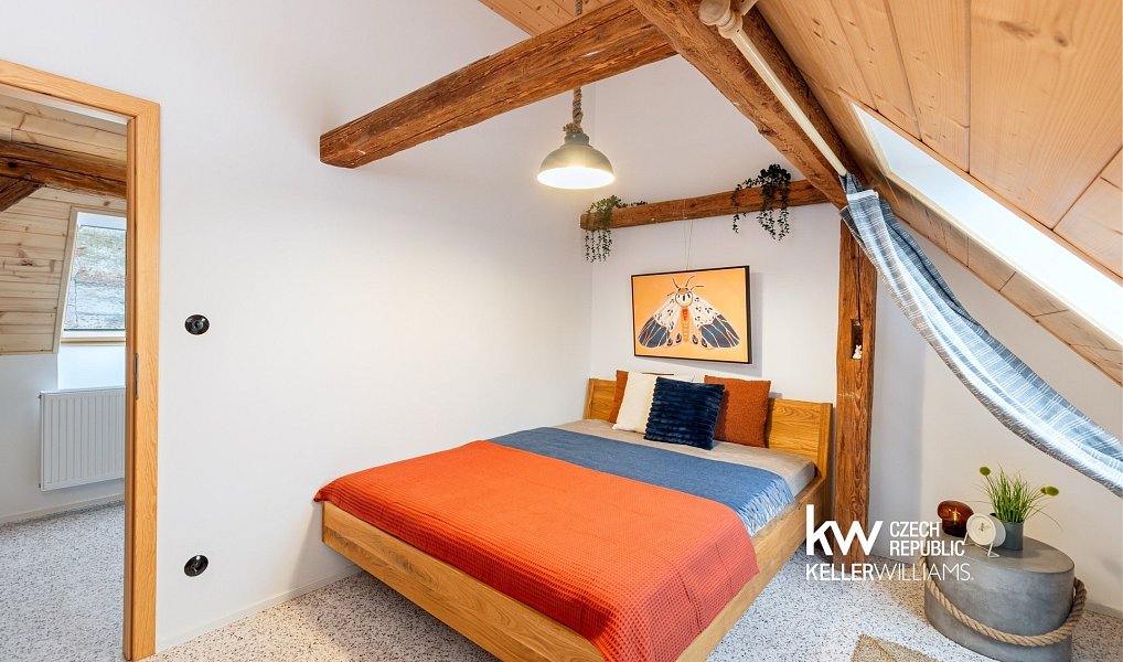 Prodej domu 271 m² s pozemkem 3 312 m², Křeč – náhled fotky 28