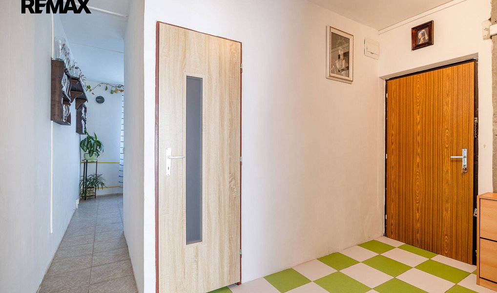 Prodej bytu 3+1 69 m², Cheb – náhled fotky 18