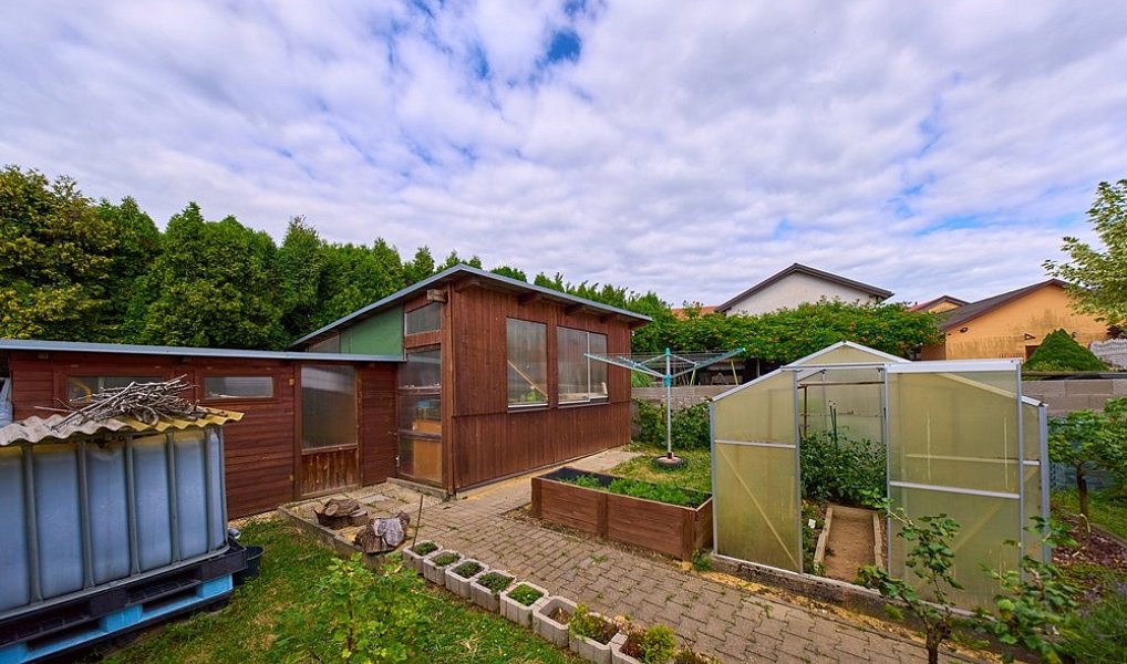 Prodej bytu 3+1 96 m², Okrouhlá – náhled fotky 28