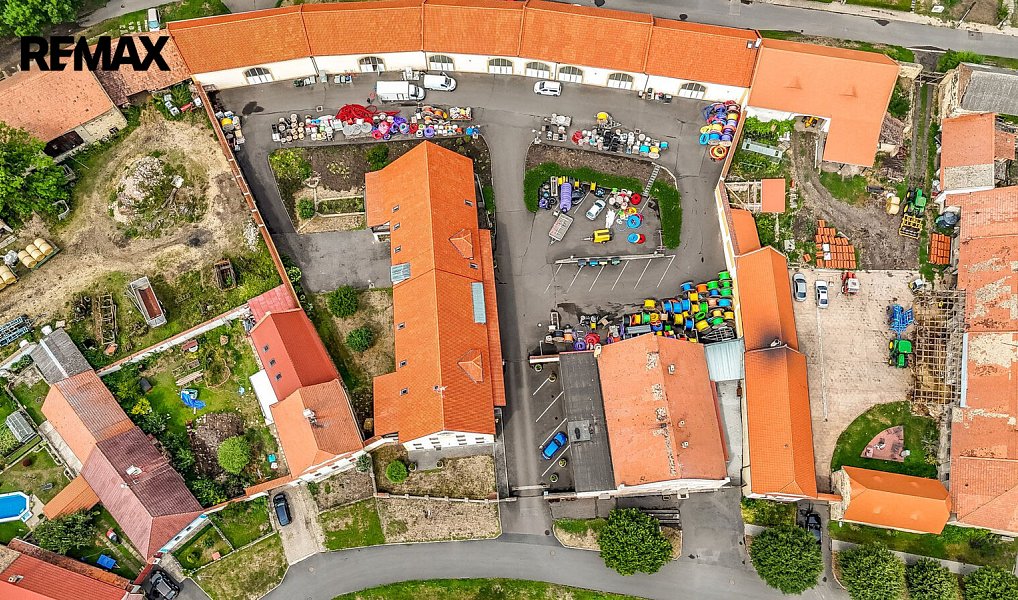 Prodej skladovacích prostor 1 050 m², Slatina – náhled fotky 2