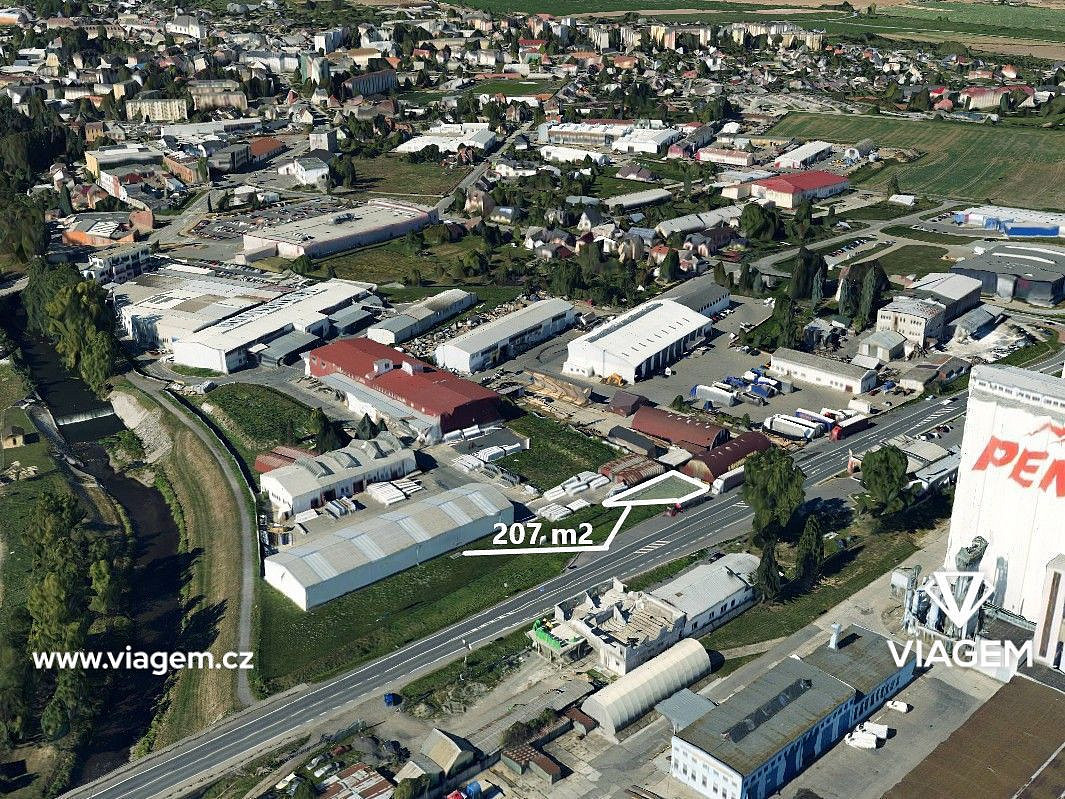 Prodej komerčního pozemku 207 m²