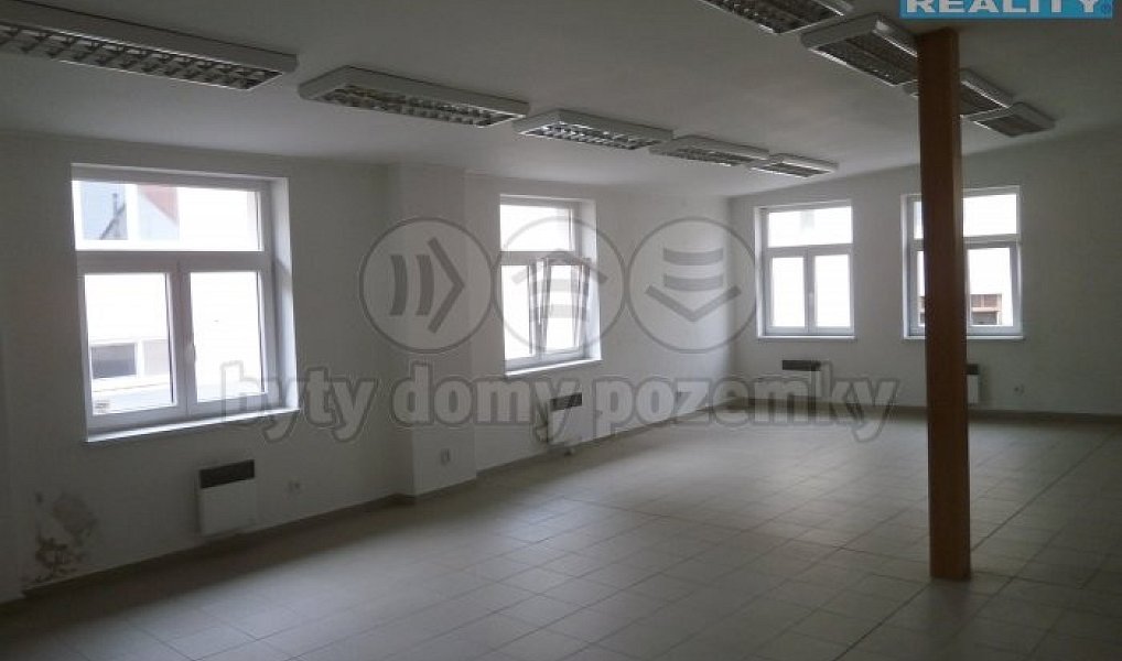 Pronájem obchodních prostor 75 m², Přerov – náhled fotky 12