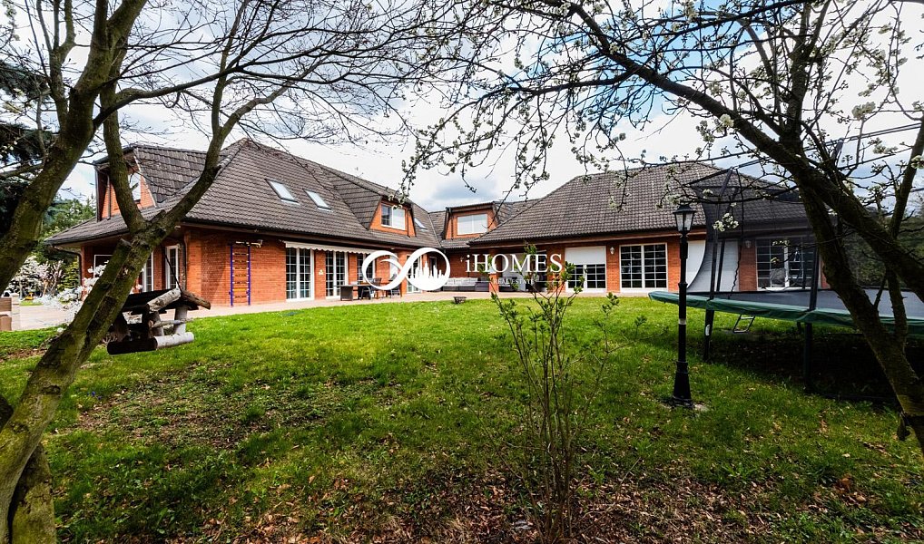 Prodej domu 484 m² s pozemkem 5 684 m², Praha – náhled fotky 15