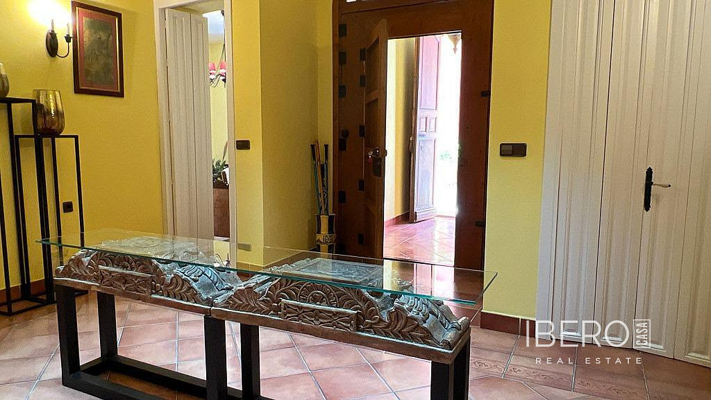 Prodej domu 220 m² s pozemkem 236 m² — photo 2