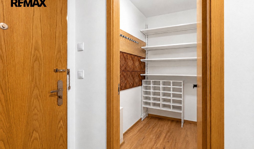 Prodej bytu 3+kk 90 m², Praha – náhled fotky 17