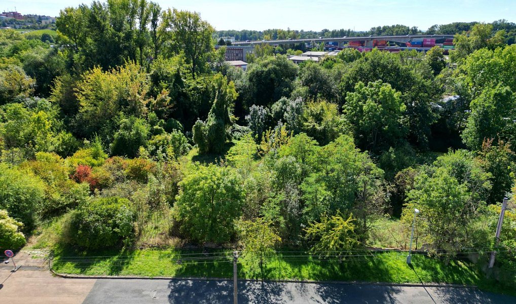 Prodej stavebního pozemku 2 414 m², Mělník – náhled fotky 18