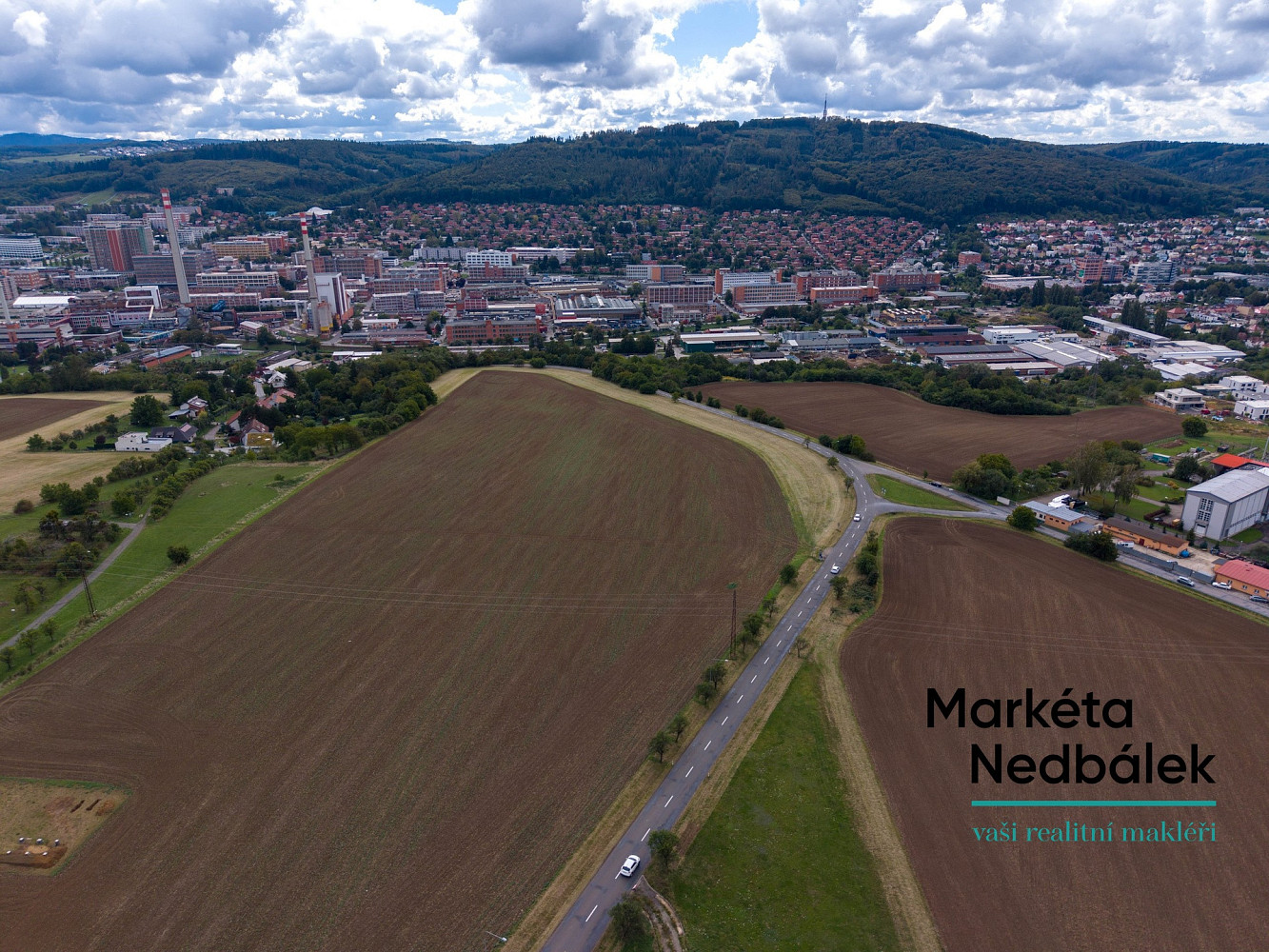 Prodej pole 5 872 m² – fotografie 2