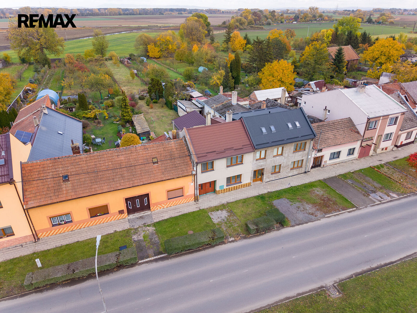 Prodej domu 161 m² s pozemkem 267 m² – fotografie 2