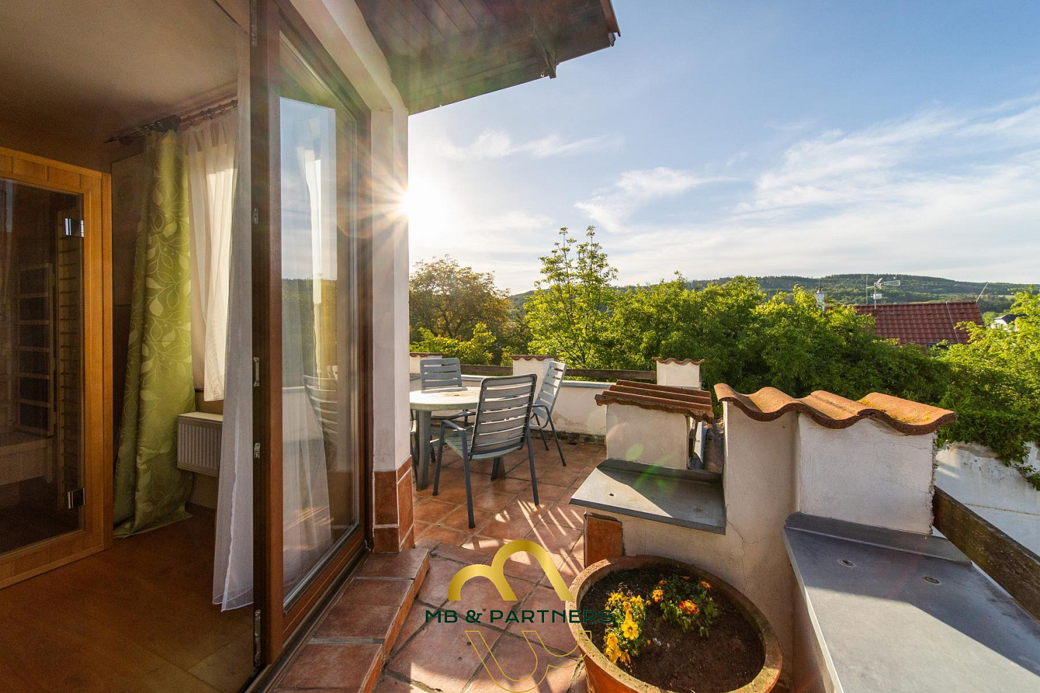 Prodej domu 232 m² s pozemkem 978 m² – fotografie 3