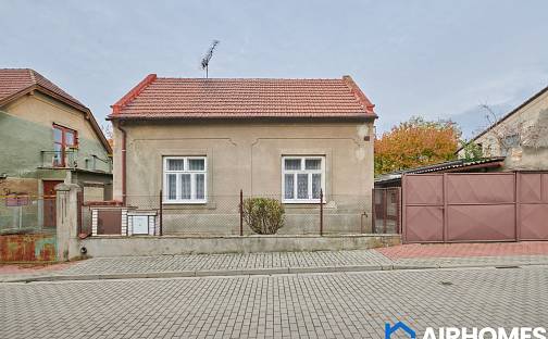 Prodej domu 150 m² s pozemkem 772 m², Nádražní, Úžice, okres Mělník