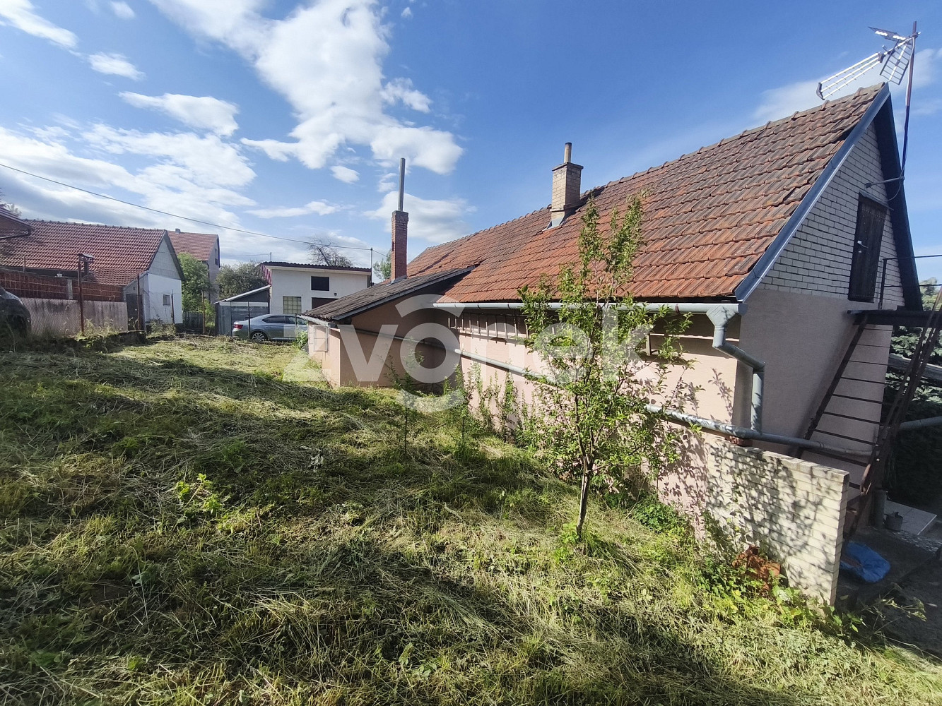 Prodej domu 90 m² s pozemkem 593 m²