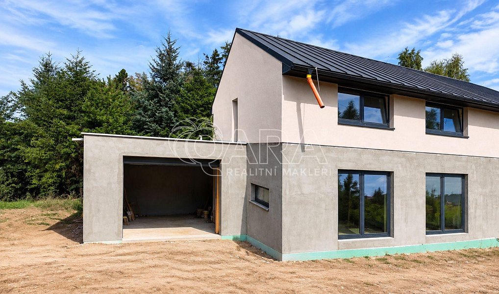 Prodej domu 156 m² s pozemkem 676 m², Kamenice – náhled fotky 7