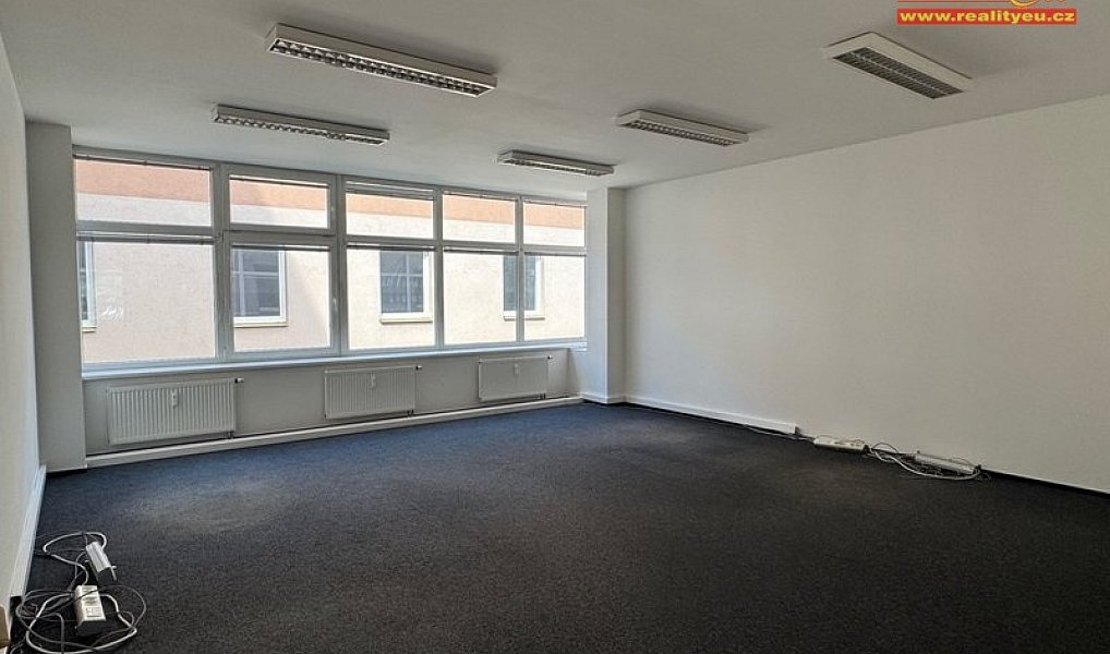 Pronájem kanceláře 40 m², Náchod – náhled fotky 9