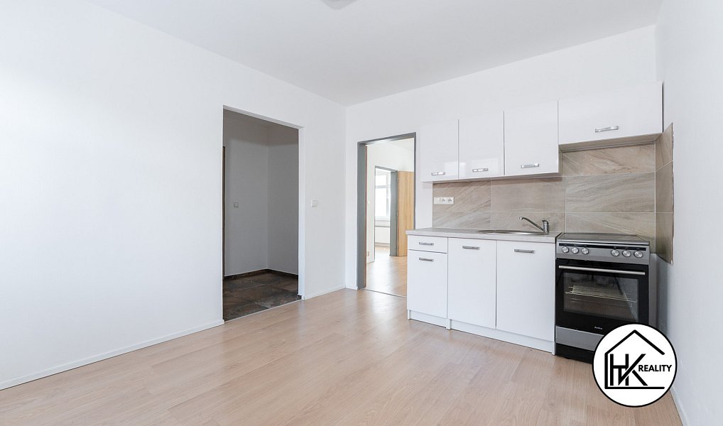 Prodej domu 180 m² s pozemkem 481 m², Krupka – náhled fotky 5