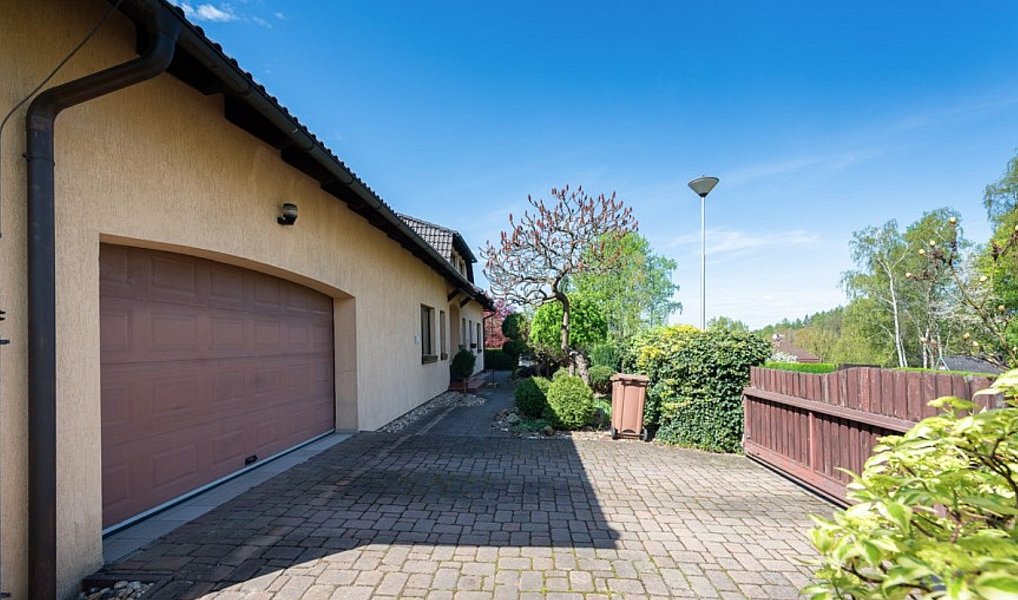 Prodej domu 376 m² s pozemkem 1 766 m², Liberec – náhled fotky 27