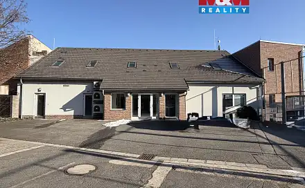 Pronájem kanceláře 105 m², Štefánikova, Pardubice - Zelené Předměstí