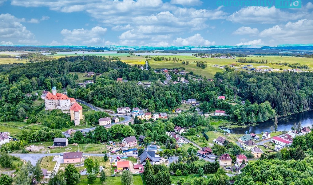 Prodej stavebního pozemku 1 745 m², Libá – náhled fotky 6