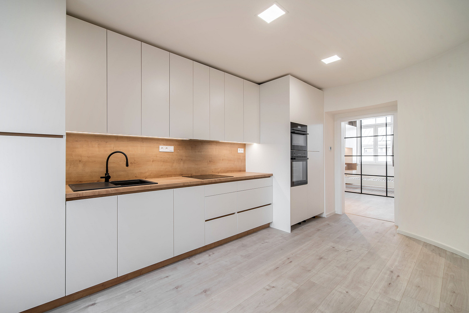 Prodej bytu 1+1 50 m² – fotografie 2