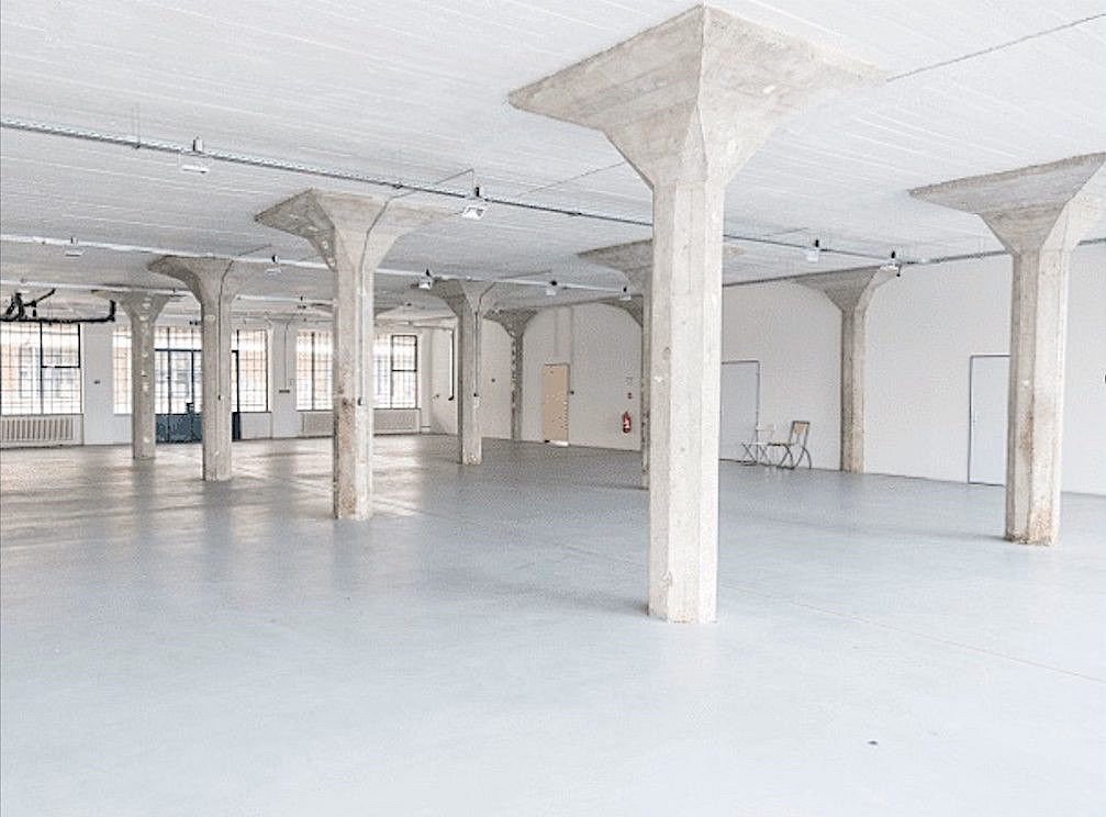 Pronájem kanceláře 487 m² – fotografie 4
