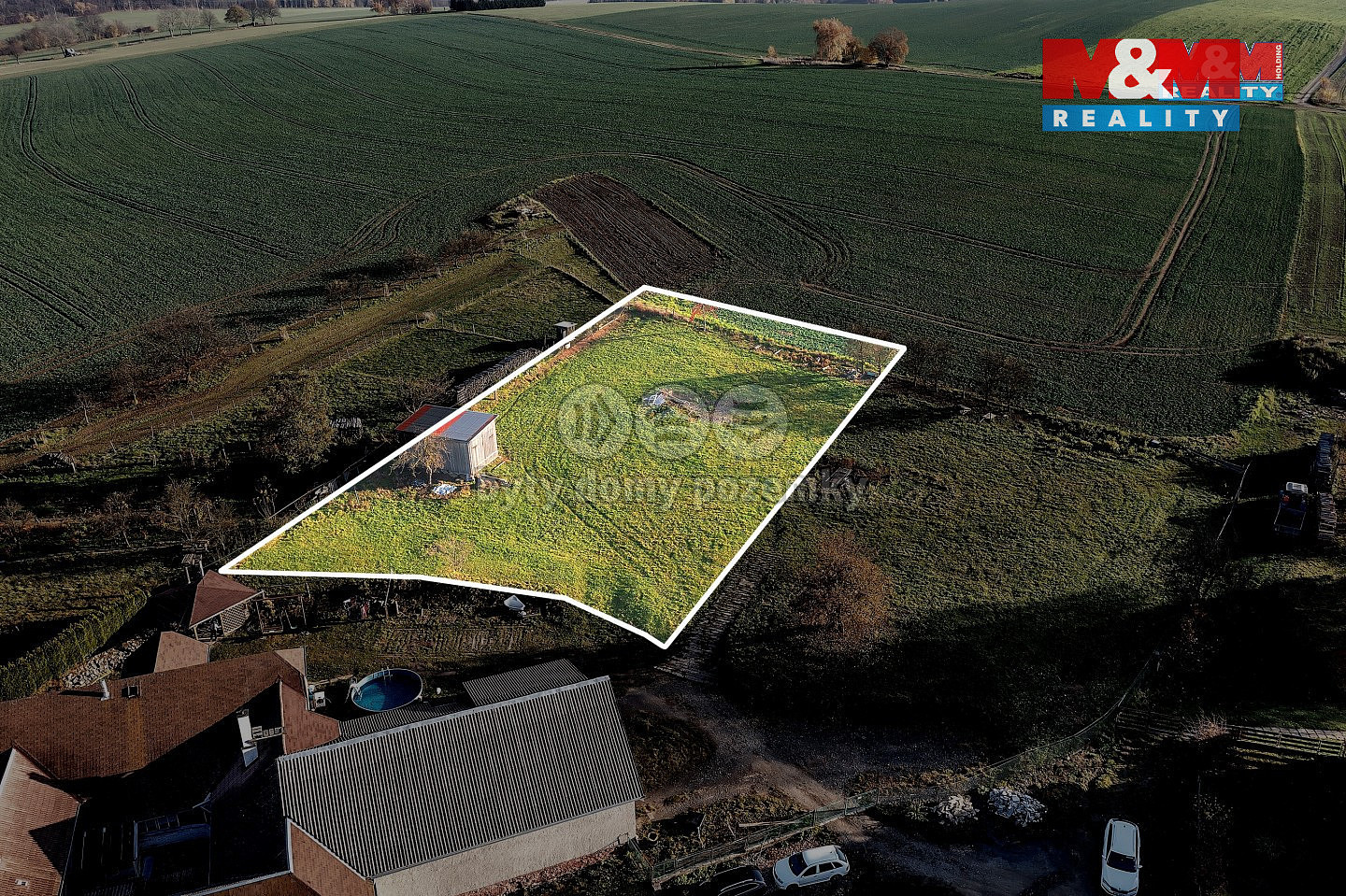 Prodej stavebního pozemku 1 888 m² — photo 2