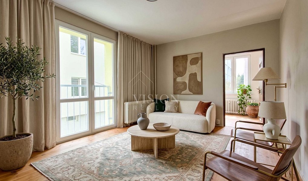 Prodej bytu 4+1 65 m², Jindřichův Hradec – náhled fotky 2
