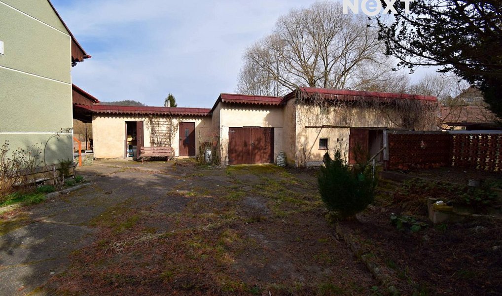 Prodej domu 209 m² s pozemkem 1 241 m², Nenačovice – náhled fotky 17