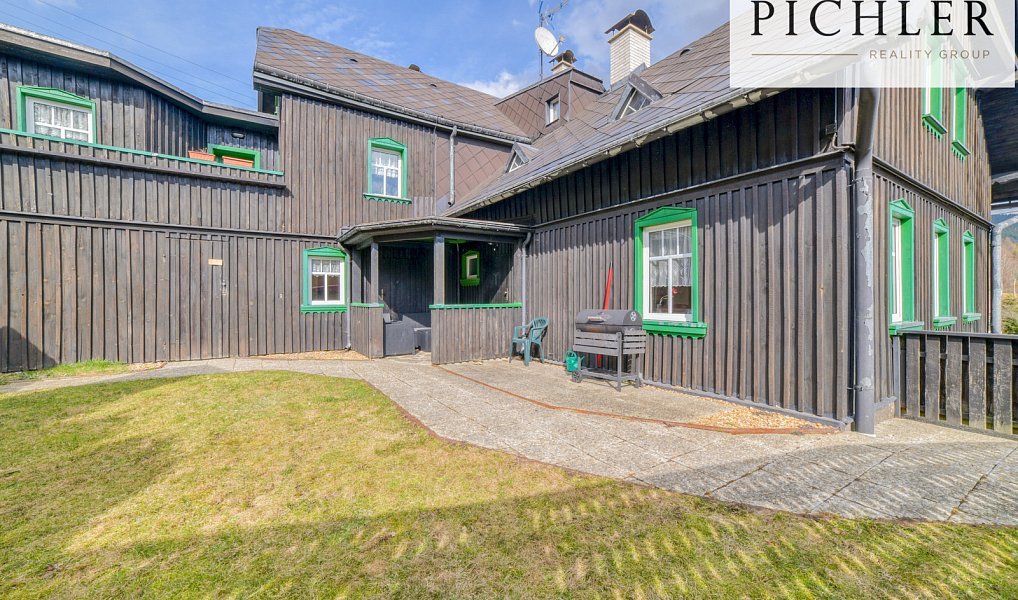 Prodej domu 341 m² s pozemkem 424 m², Stříbrná – náhled fotky 4