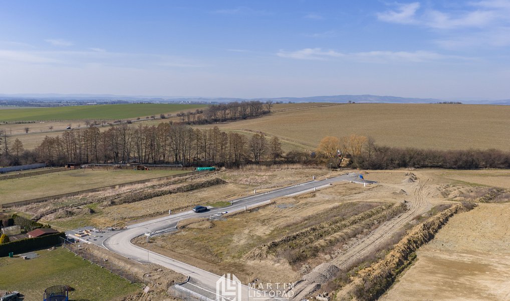 Prodej stavebního pozemku 744 m², Komárov – náhled fotky 10