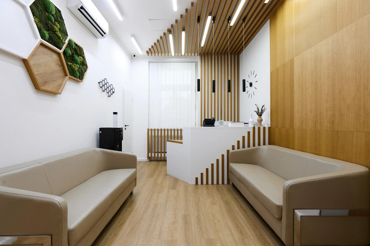 Pronájem komerčního objektu (jiného typu) 99 m² – fotografie 2