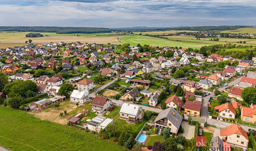 Prodej domu 151 m² s pozemkem 1 025 m², Dolní Bousov – náhled fotky 9