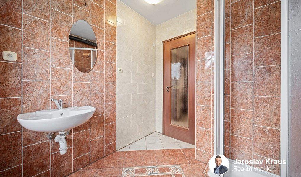 Prodej obchodních prostor 286 m², Jičín – náhled fotky 21