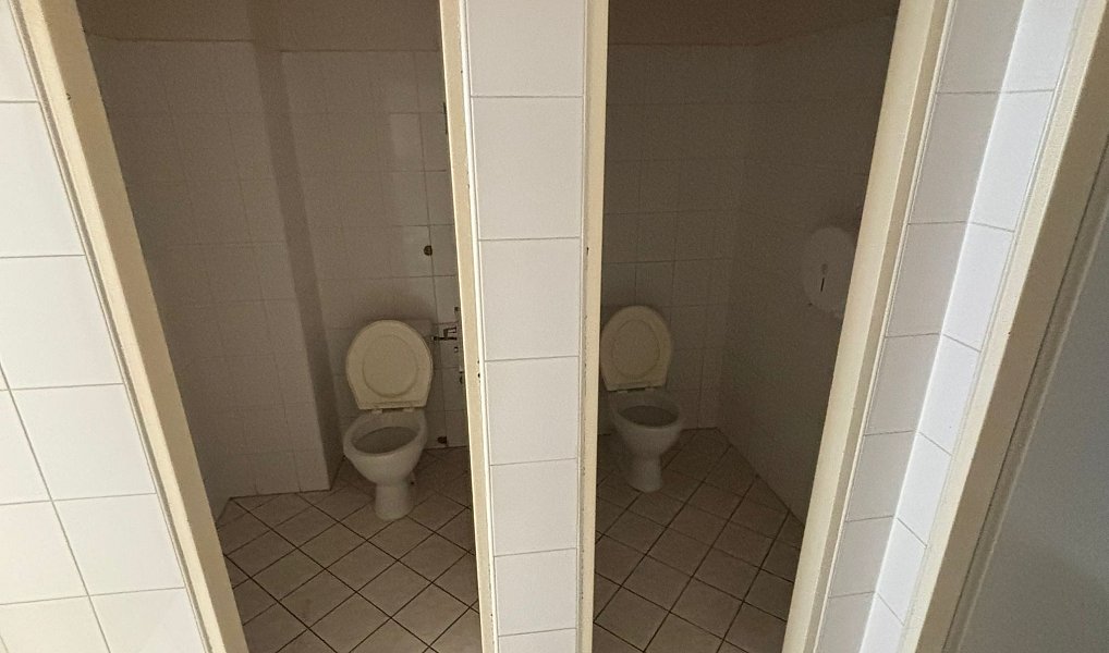 Pronájem obchodních prostor 121 m², Kladno – náhled fotky 16