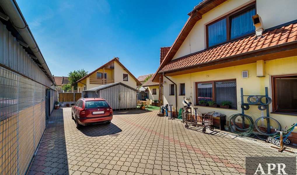 Prodej domu 266 m² s pozemkem 427 m², Veselí nad Moravou – náhled fotky 4