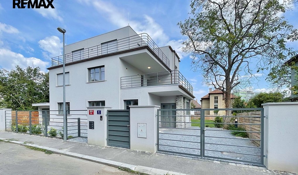 Pronájem bytu 4+kk, 77 m², Michle - Praha 4, Praha
