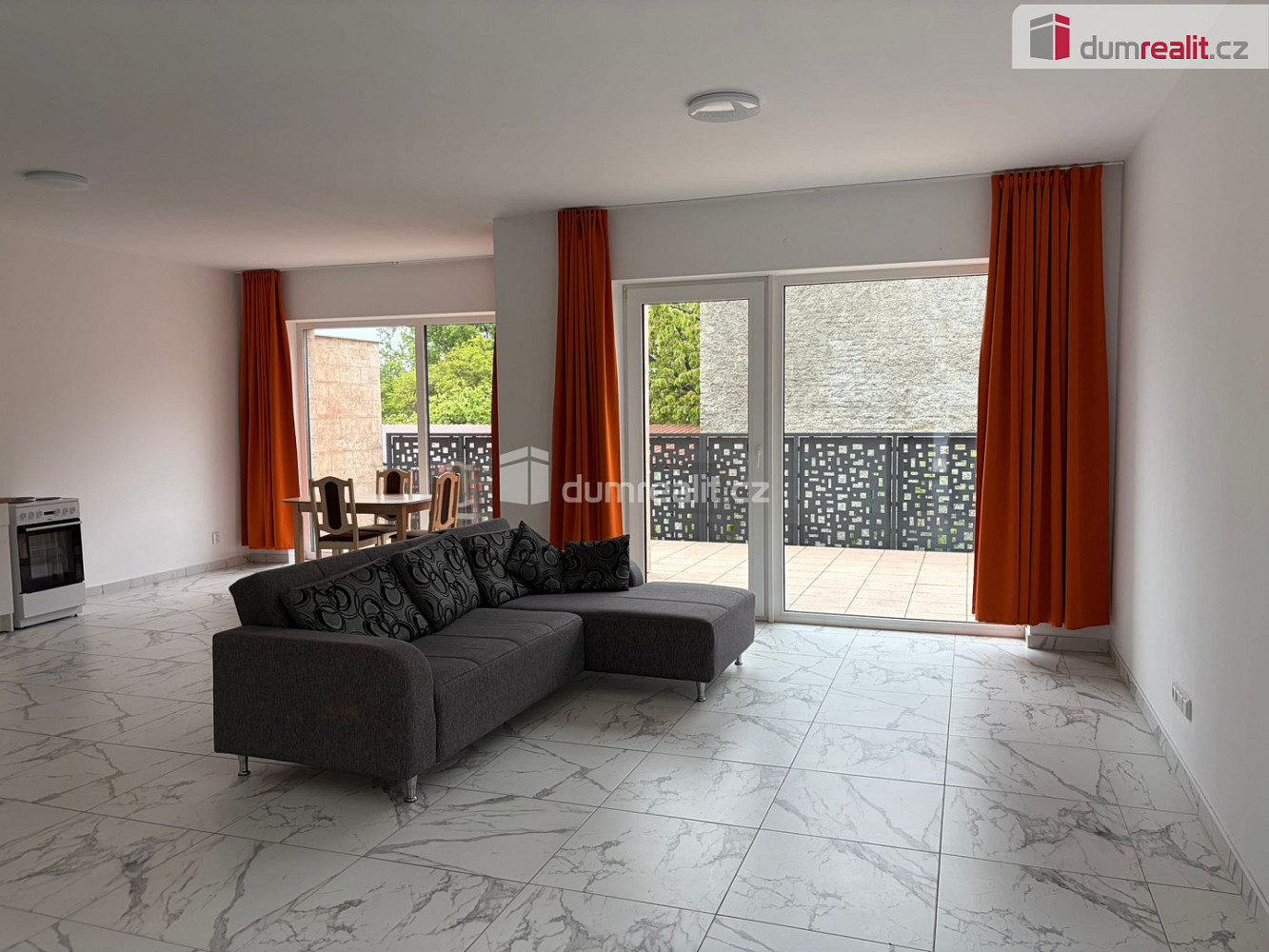 Pronájem domu 160 m² s pozemkem 300 m² — photo 4