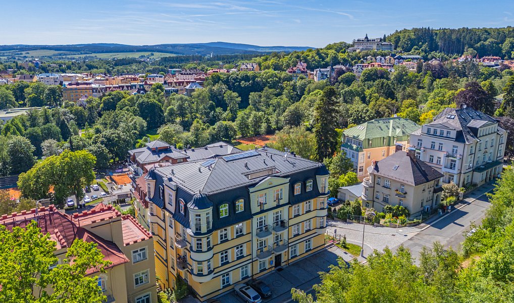 Prodej bytu 4+kk 117 m², Mariánské Lázně – náhled fotky 4
