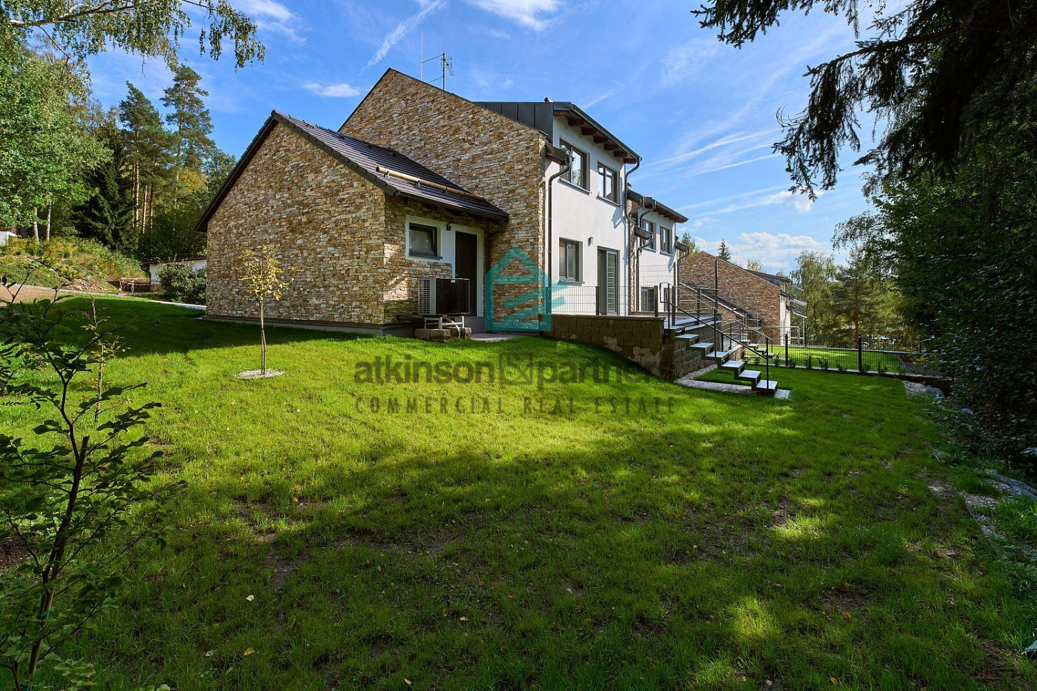 Prodej domu 115 m² s pozemkem 305 m² – fotografie 2