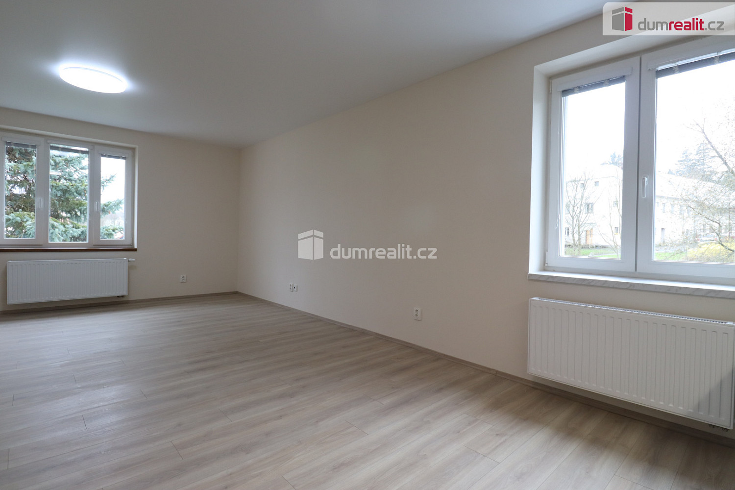Pronájem bytu 2+kk 51 m² – fotografie 3
