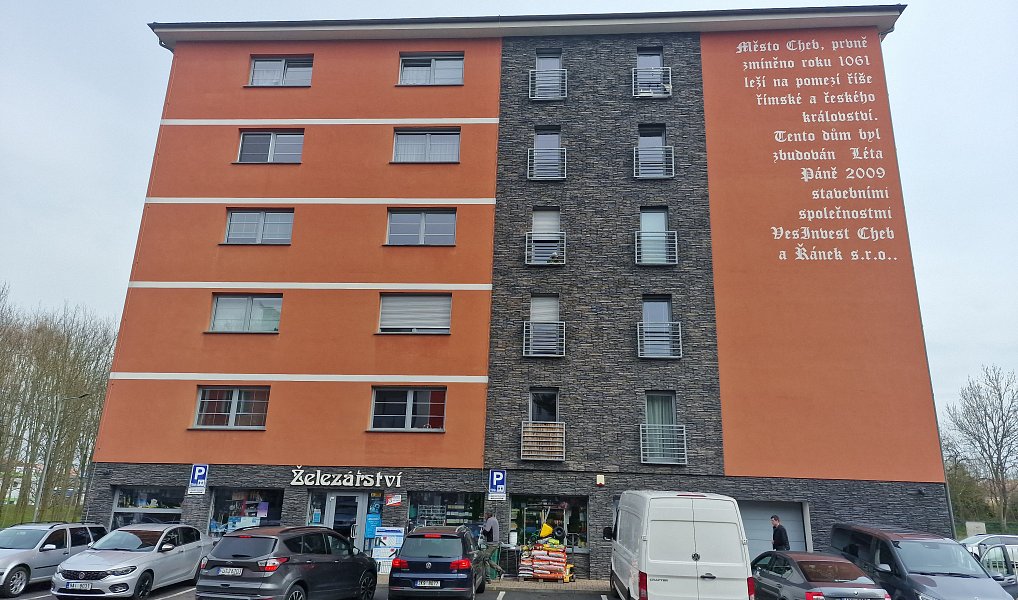 Prodej bytu 3+kk 85 m², Cheb – náhled fotky 2