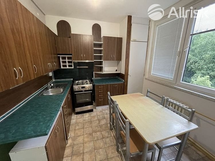 Prodej bytu 4+1 76 m²