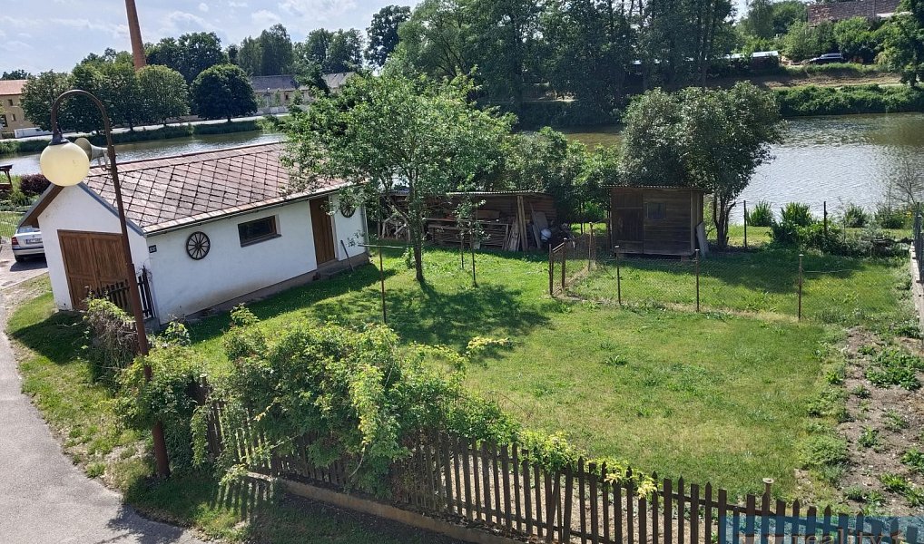 Prodej domu 103 m² s pozemkem 204 m², Žirovnice – náhled fotky 21