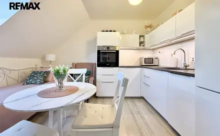 Prodej bytu 1+1 53 m², Drnovská, Praha 6 - Ruzyně