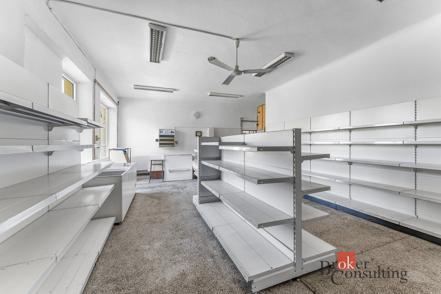 Prodej obchodních prostor 141 m² – fotografie 5