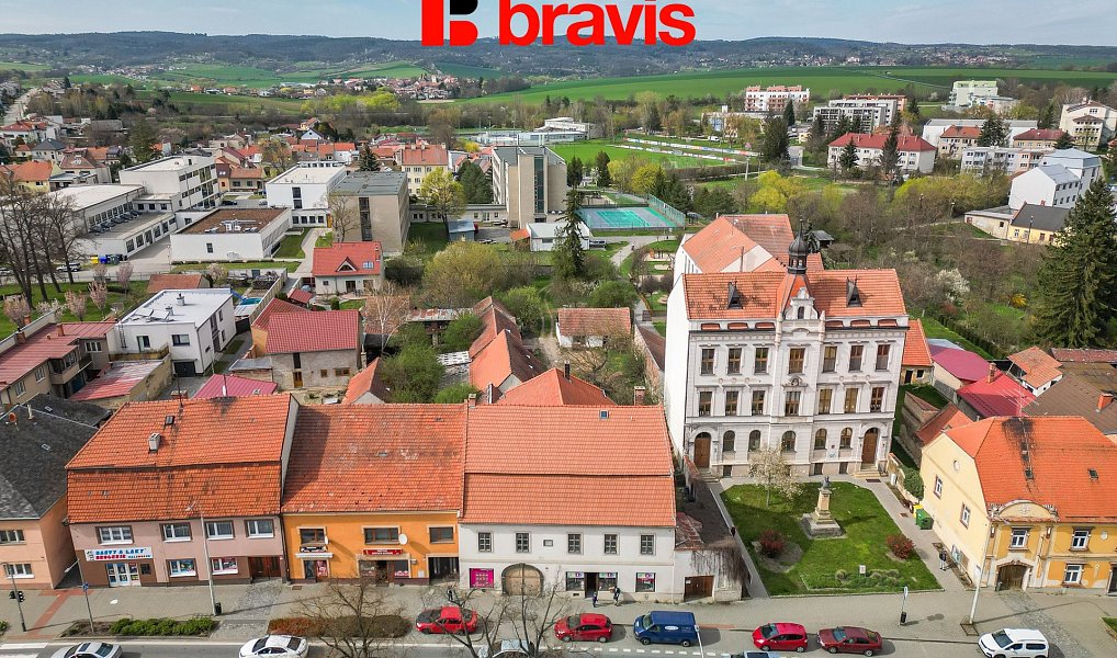 Prodej domu 420 m² s pozemkem 2 346 m², Rousínov – náhled fotky 33