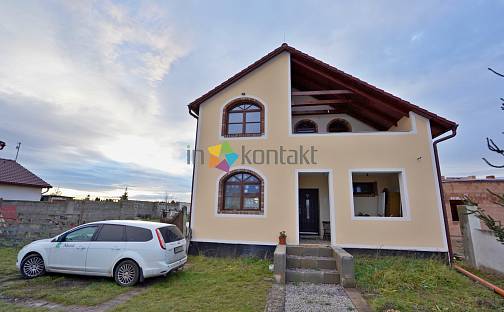 Prodej domu 220 m² s pozemkem 2 021 m², Jevišovka, okres Břeclav
