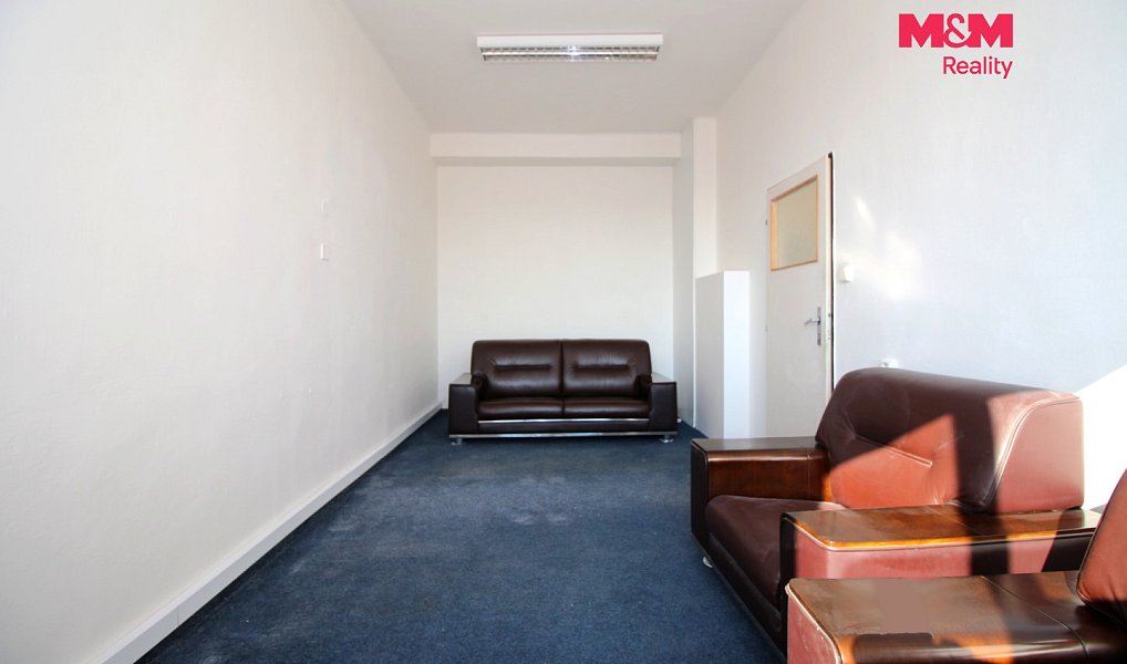 Pronájem kanceláře 163 m², Hradec Králové – náhled fotky 4