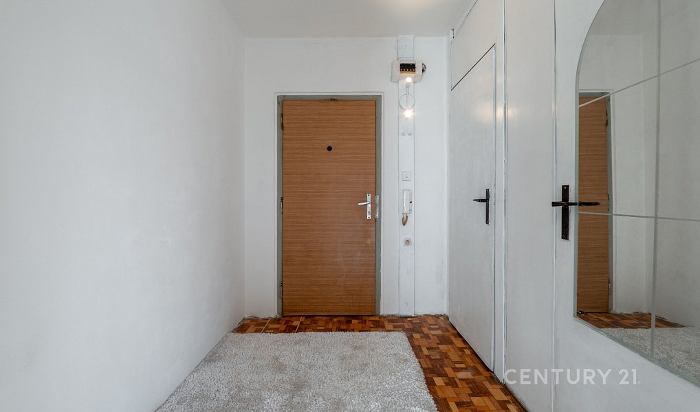 Prodej bytu 1+kk 32 m², Praha – náhled fotky 4